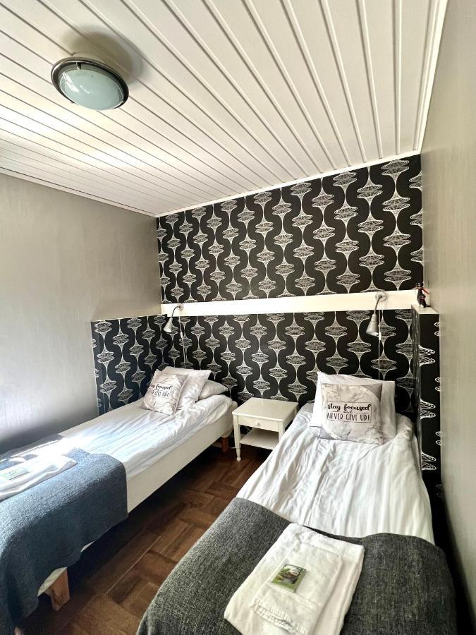 Stf Korroe Gardshotell - B&B Linneryd Luaran gambar